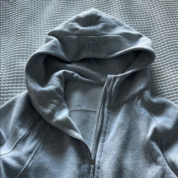 Lululemon scuba - Picture 2 of 3